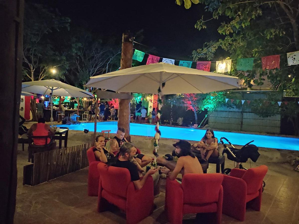 The All Inclusive Hostel - Food, Drinks And Transportation To The Beach And Cenotes Tulum Zewnętrze zdjęcie