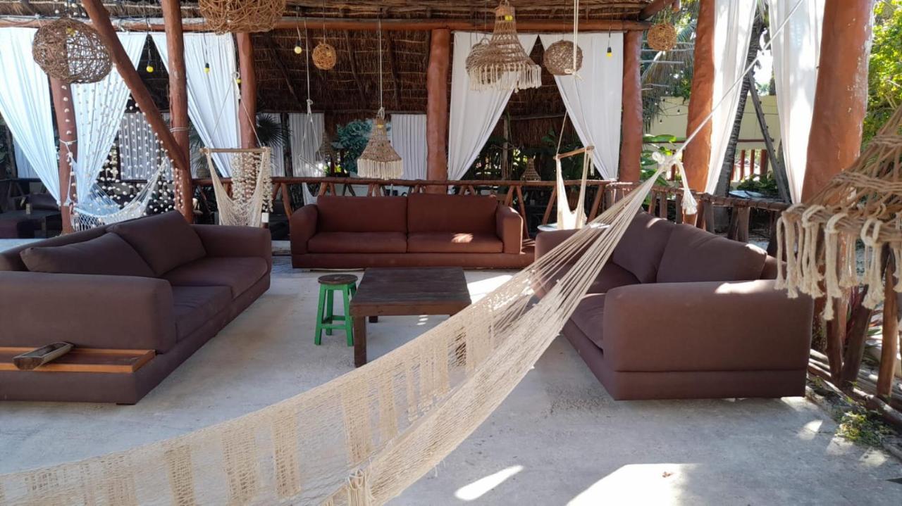 The All Inclusive Hostel - Food, Drinks And Transportation To The Beach And Cenotes Tulum Zewnętrze zdjęcie