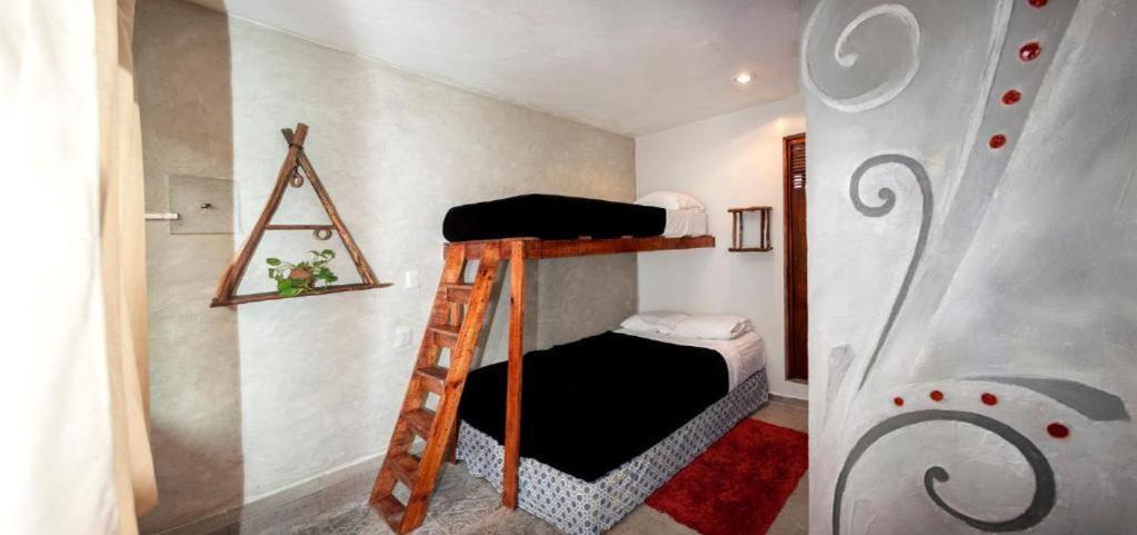 The All Inclusive Hostel - Food, Drinks And Transportation To The Beach And Cenotes Tulum Pokój zdjęcie